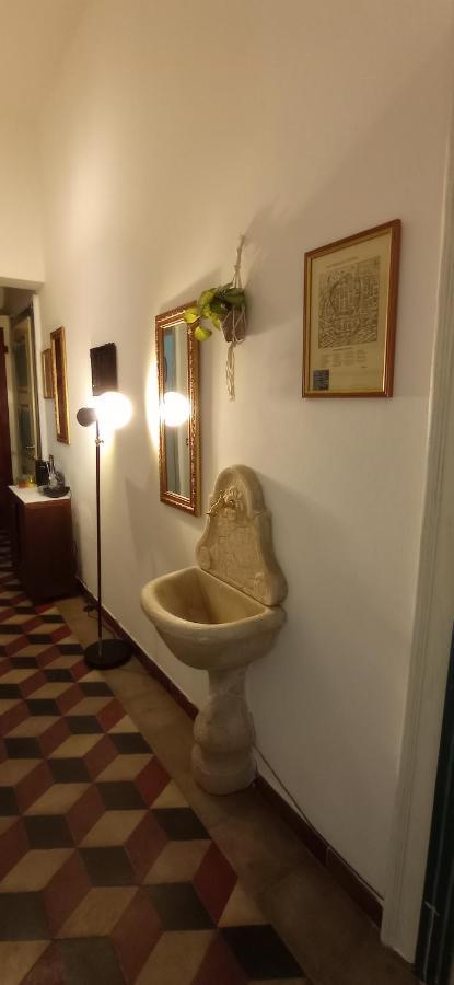 كالياري Onlyrooms III - Piazza Jenne المظهر الخارجي الصورة