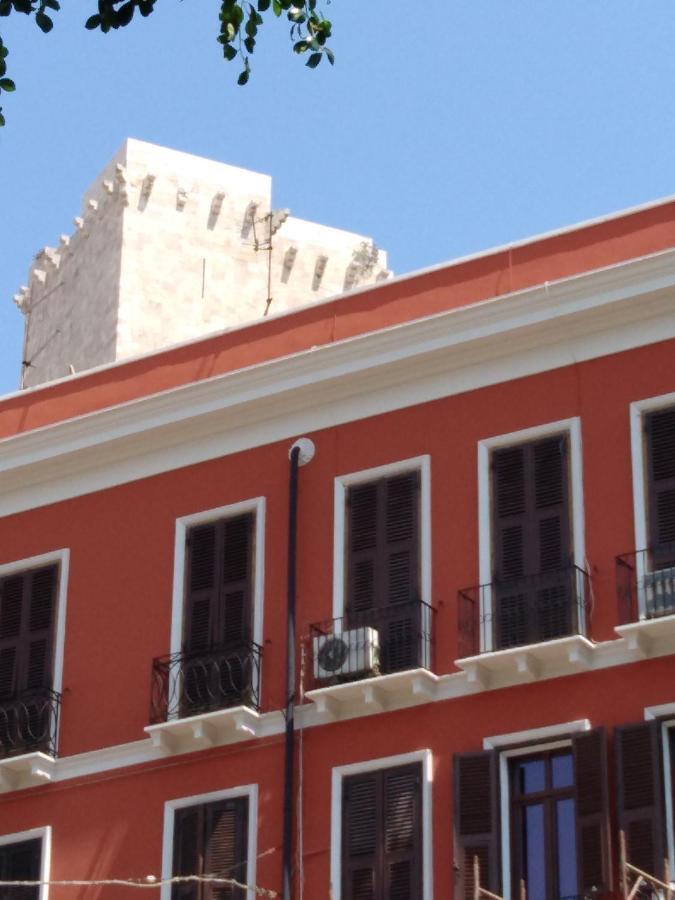 كالياري Onlyrooms III - Piazza Jenne المظهر الخارجي الصورة